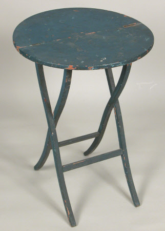 Folding stool