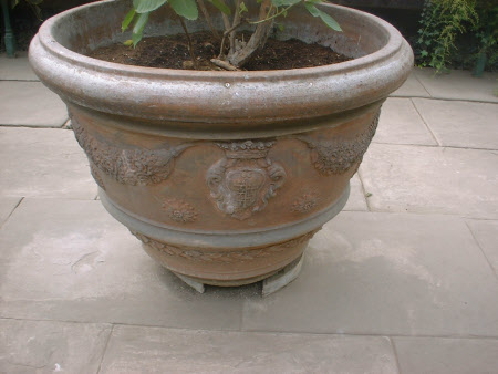 Urn