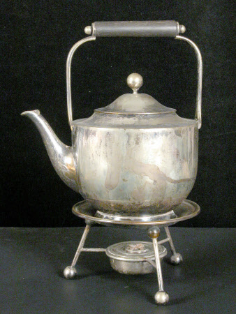 Tea kettle