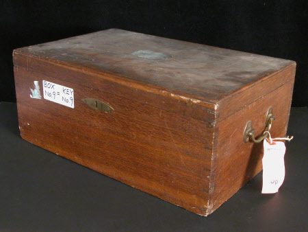 Plate box