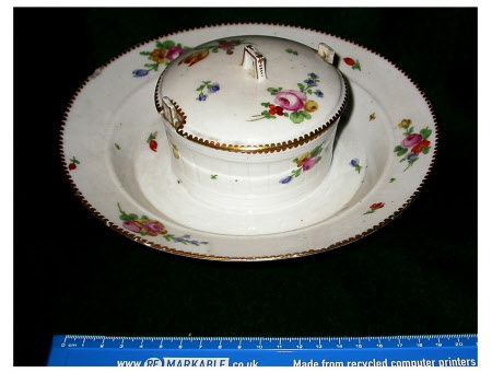 Butter dish
