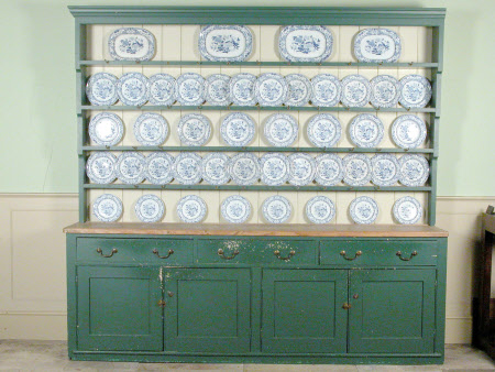 High dresser
