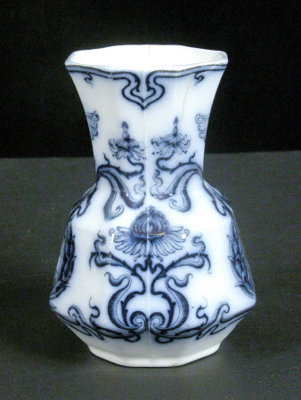 Baluster vase