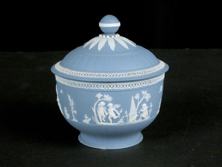Sugar bowl