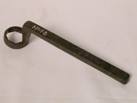 Carriage spanner