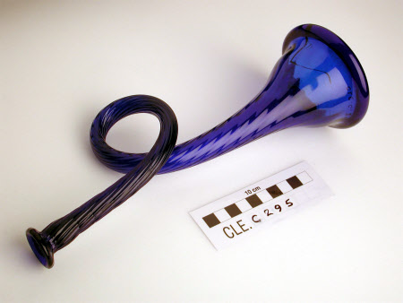 Glass bugle