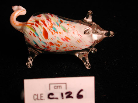 Glass pig