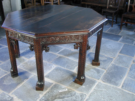 Library table