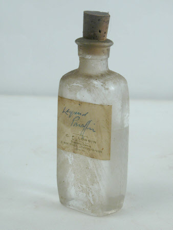 Liquid paraffin bottle