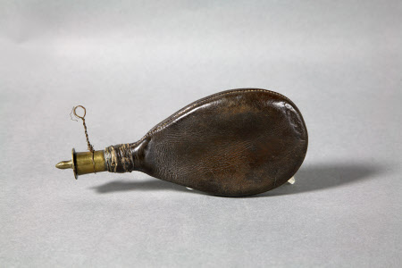 Powder flask