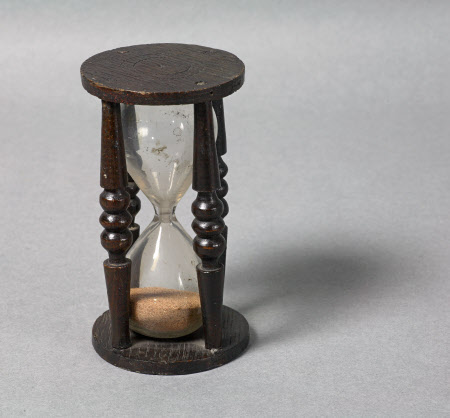 Sand glass