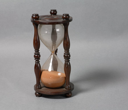 Sand glass