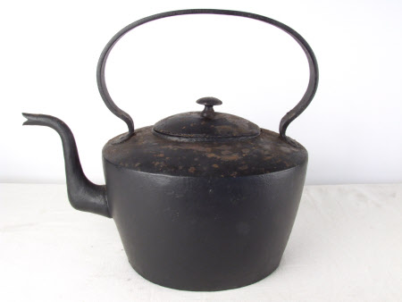 Tea kettle