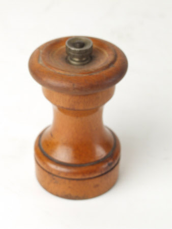 Pepper mill