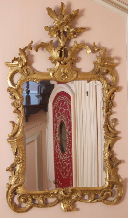 Wall mirror