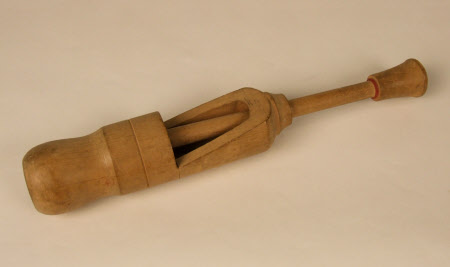 Corking machine