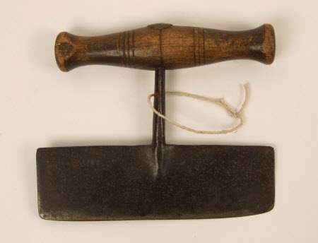 Mincing knife