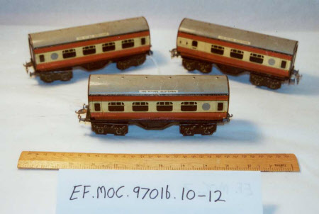 Toy train carriage