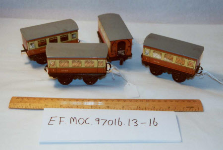 Toy train carriage