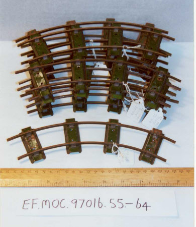 Toy train track