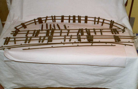 Toy train track