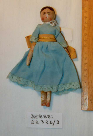Peg wooden doll