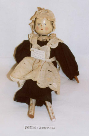 Peg wooden doll