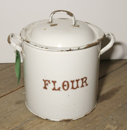 Flour bin