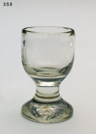 Dram glass