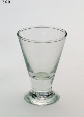 Dram glass