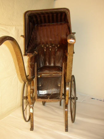 Toy baby carriage