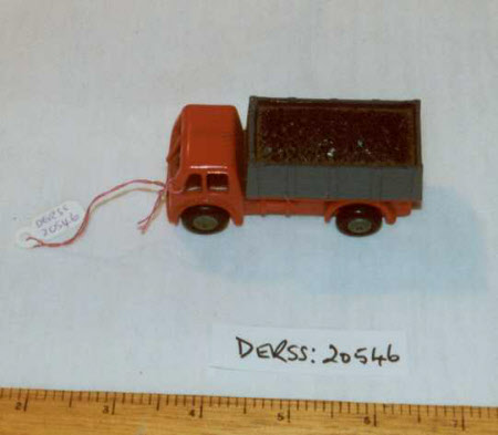 Toy lorry