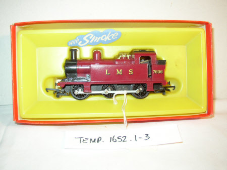 Toy railway locomotive