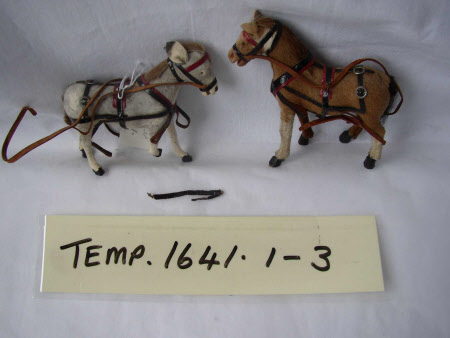 Toy horse