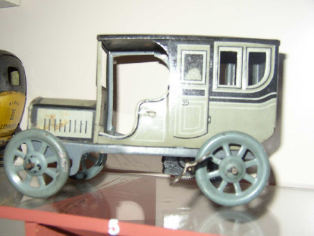 Clockwork toy