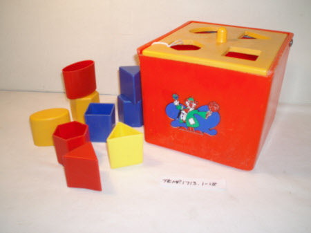 Shape recognition toy