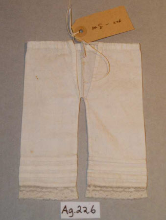 Doll's pantaloons
