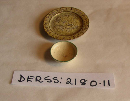 Doll's house crockery