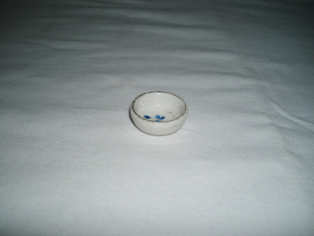 Doll's house bowl