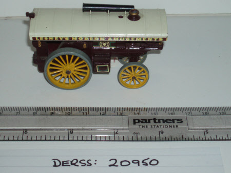 Toy traction engine