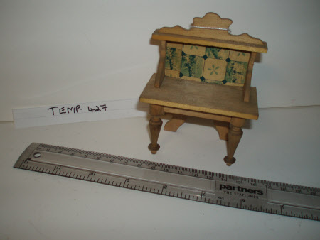 Doll's house washstand