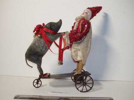 Clockwork toy