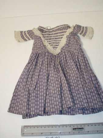 Doll's dress