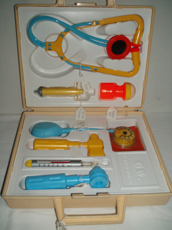 Toy medical kit