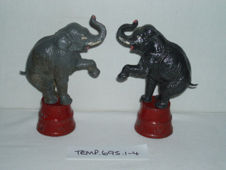 Circus toy