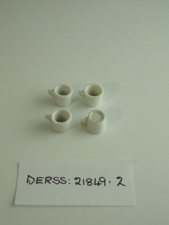 Doll's house cup