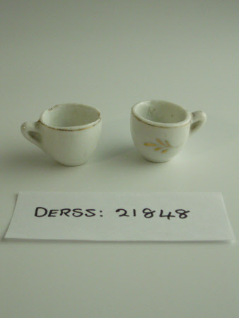 Doll's house cup