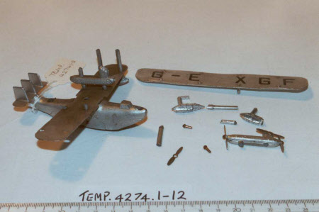 Model plane