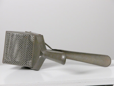 Potato ricer