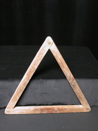 Saucepan stand